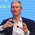Apple CEO Tim Cook during a dialogue at Tsinghua University in Beijing,   China,   22 October 2014. ANSA/TSINGHUA UNIVERSITY / HANDOUT BEST QUALITY AVAILABLE HANDOUT EDITORIAL USE ONLY